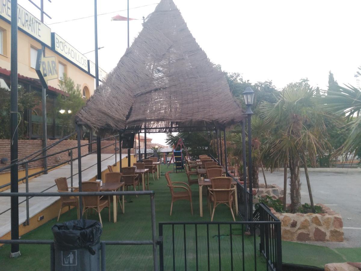 Hotel Mirasierra Baul Extérieur photo