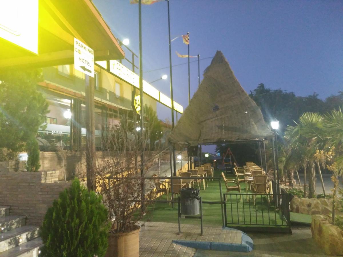 Hotel Mirasierra Baul Extérieur photo
